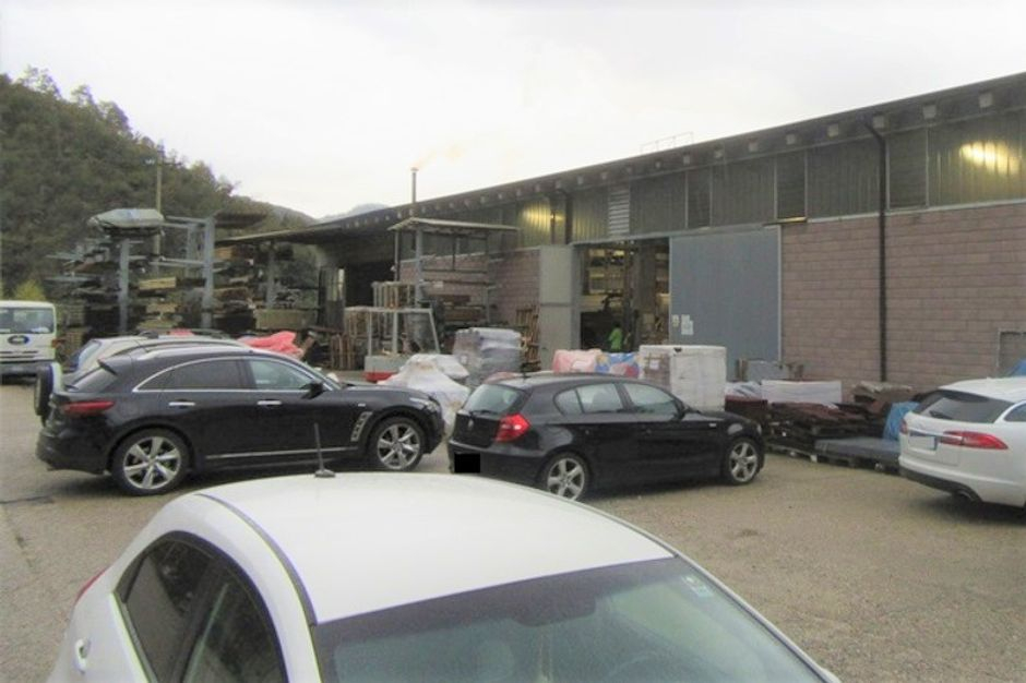 #12108 Capannone commerciale con corte privata in vendita - foto 12