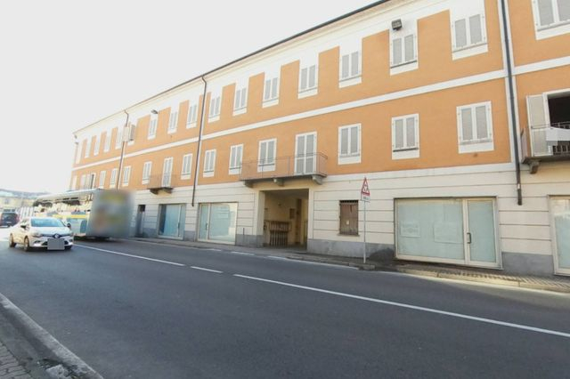 Negozi in vendita