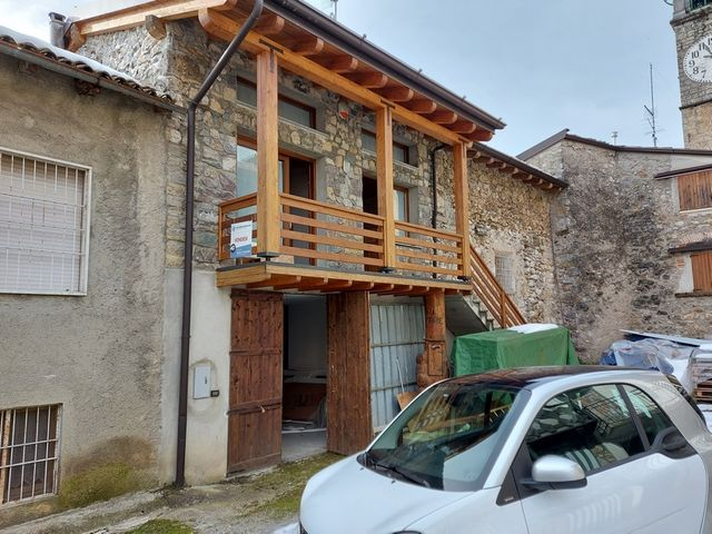 Studi privati in vendita