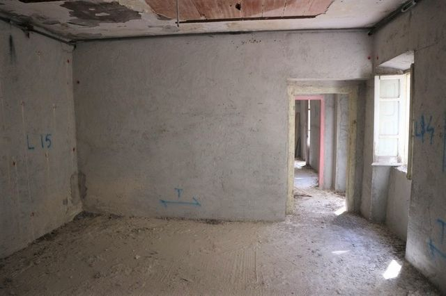 Palazzi in vendita