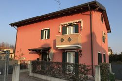 Apartment with courtyard - Lot 12215 (Auction 12215)