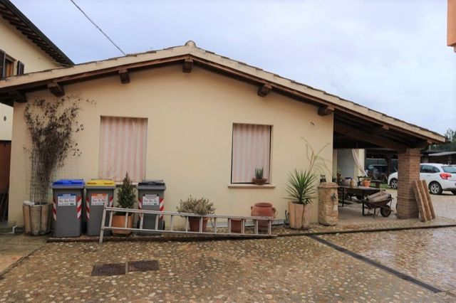 Rustici e casali in vendita
