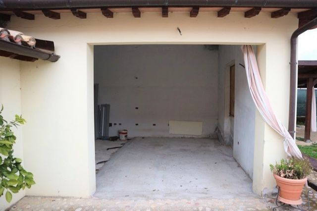 Rustici e casali in vendita