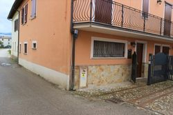 House with warehouse and building area - Lote 12250 (Subasta 12250)