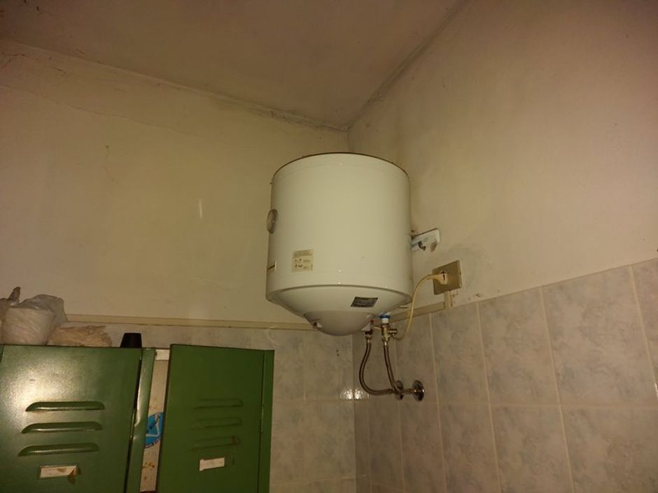 #12278 Porzione di capannone con servizi in vendita - foto 5