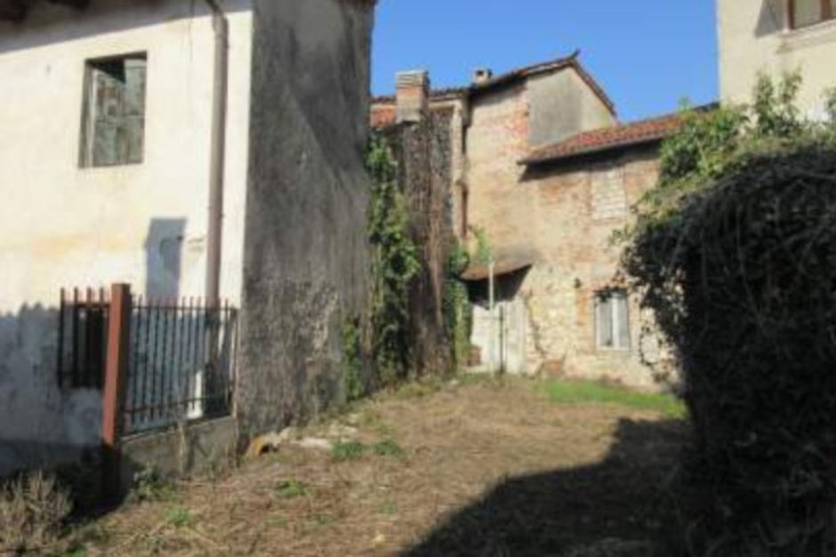 #12281 Area da riqualificare con edifici fatiscenti in vendita - foto 9