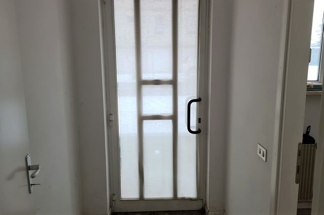 Negozi in vendita