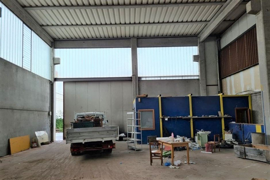 #12295 Capannone industriale con due laboratori in vendita - foto 10