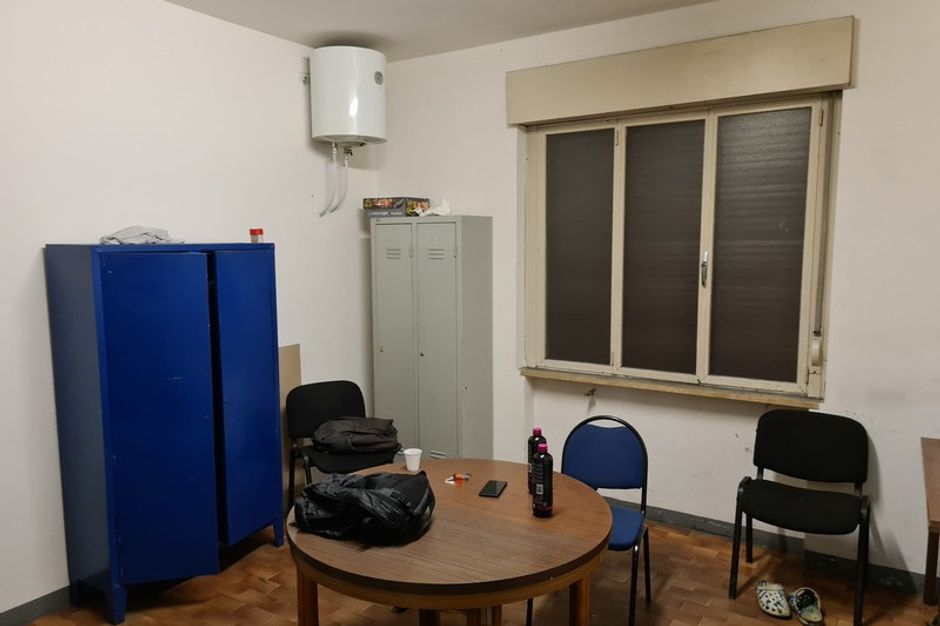 #12295 Capannone industriale con due laboratori in vendita - foto 12