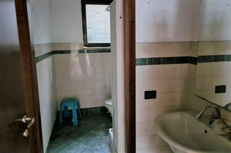 #12296 Edificio produttivo con deposito e alloggio in vendita - foto 4