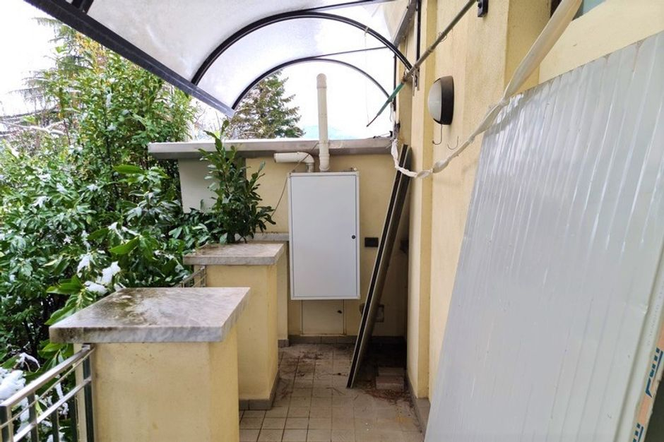#12296 Edificio produttivo con deposito e alloggio in vendita - foto 11