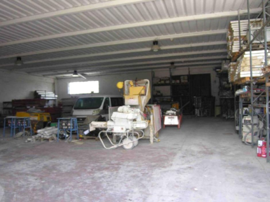 #12306 Complesso artigianale con pertinenze in vendita - foto 4