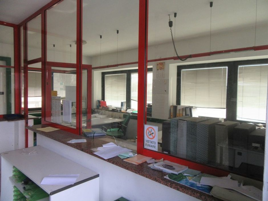 #12351 Due Complessi industriali con terreni in vendita - foto 19