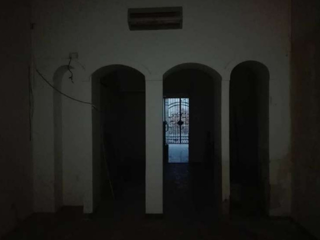 Negozi in vendita