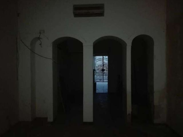 Negozi in vendita