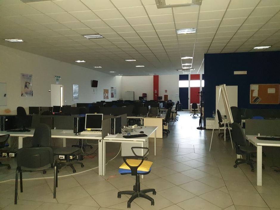 #12515 Capannone industriale con area di pertinenza in vendita - foto 12