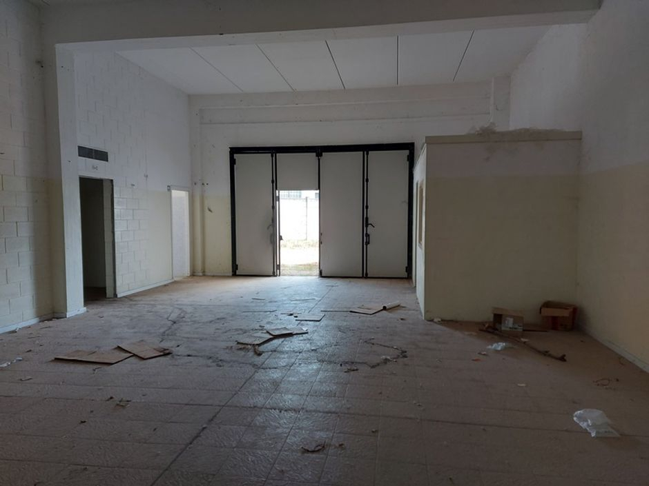 #12563 Capannone con garage e abitazione in vendita - foto 1