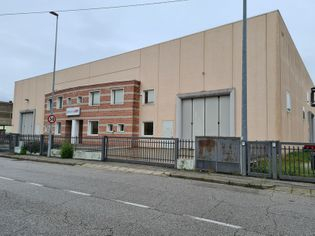 Capannoni artigianali in vendita