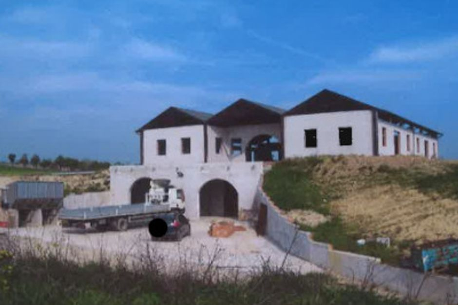 #12762 Fabbricato agricolo con vigneto in vendita - foto 1