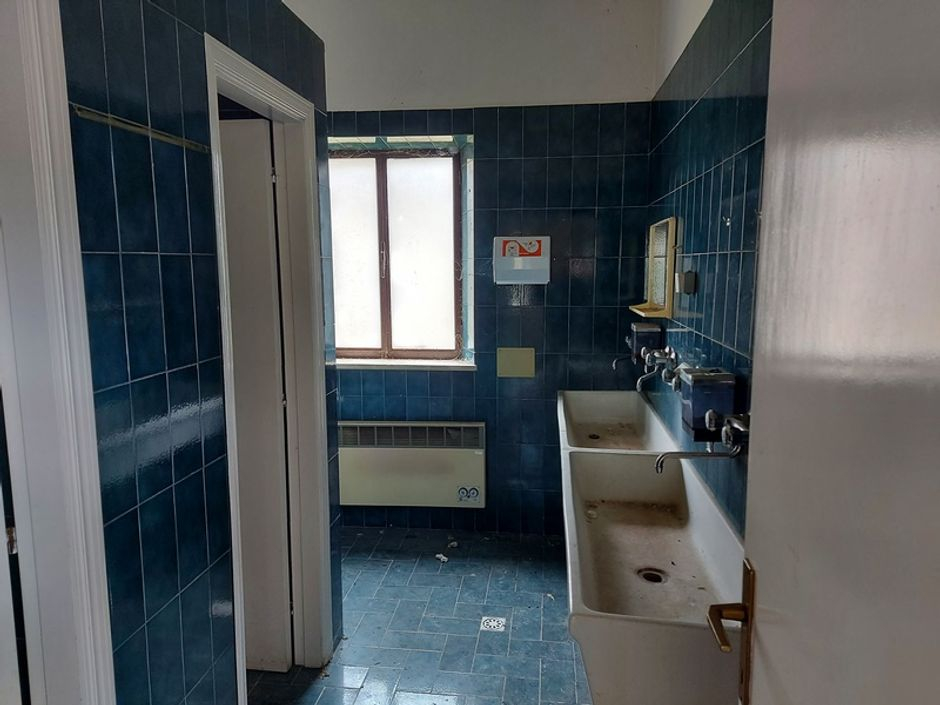 #12779 Magazzino con area pertinenziale in vendita - foto 4