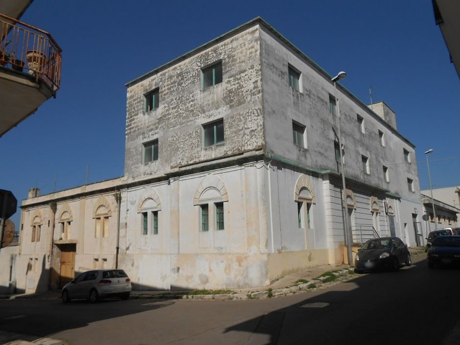 #12785 Complesso aziendale destinato ad enopolio ed oleificio con pertinenze in vendita - foto 6