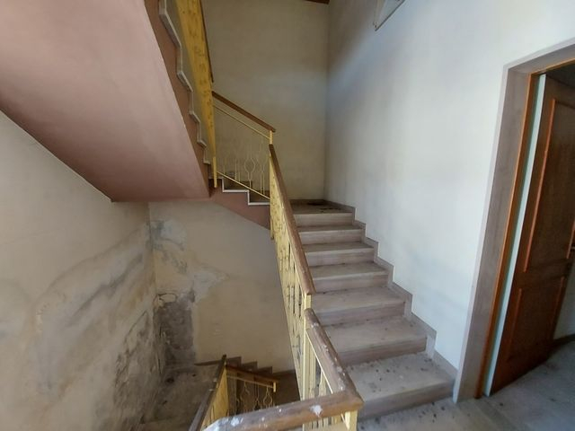 Indipendenti in vendita