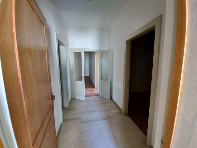 Indipendenti in vendita