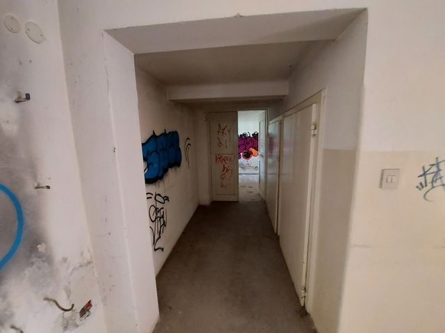 Indipendenti in vendita