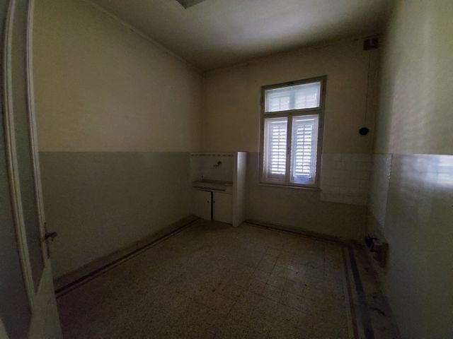 Indipendenti in vendita