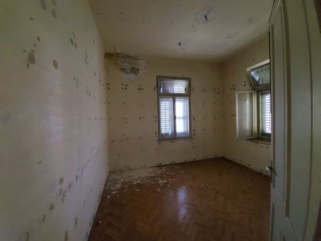 Indipendenti in vendita