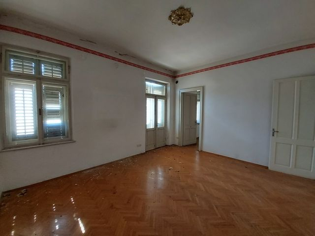 Indipendenti in vendita