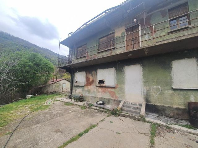 Alberghi in vendita