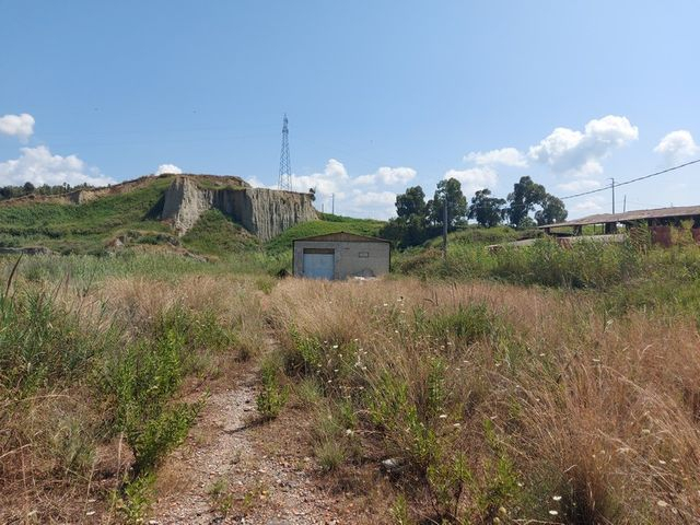 Laboratori in vendita