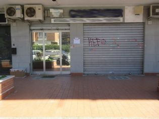 Immobili commerciali in vendita