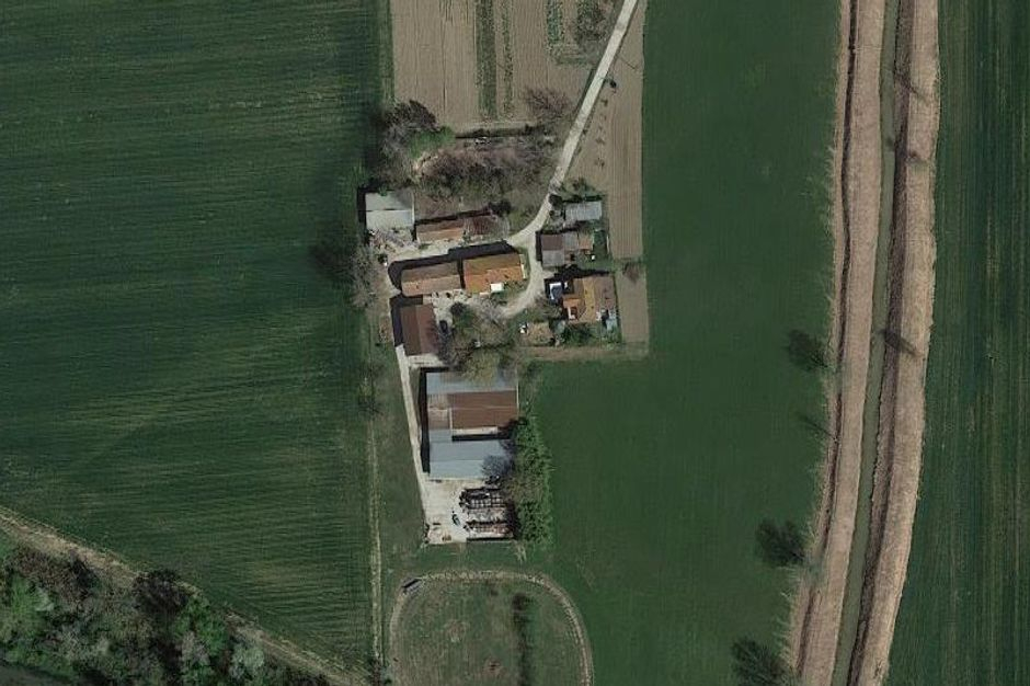 #12934 Complesso agricolo in vendita - foto 1