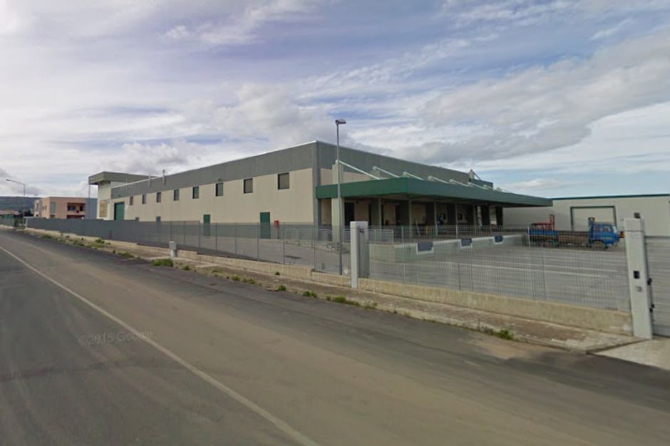 #12937 Capannone industriale con uffici e abitazione in vendita - foto 1