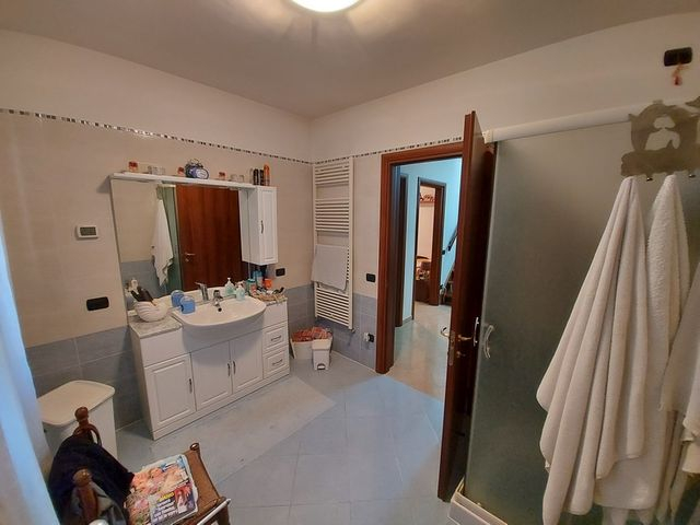 Indipendenti in vendita