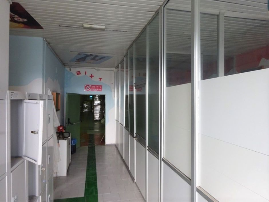 #1298 Capannone con cortile e alloggio in vendita - foto 6