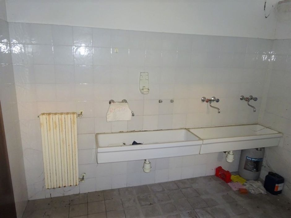 #1299 Complesso artigianale con palazzina uffici in vendita - foto 5