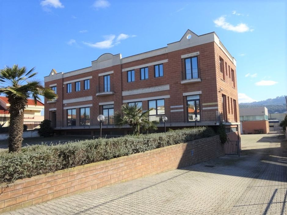 #1299 Complesso artigianale con palazzina uffici in vendita - foto 6
