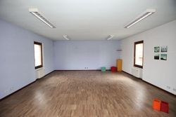 Health club with gym and pool - Lot 1305 (Auction 1305)