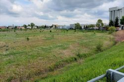 Land for commercial and management activities - Lot 13093 (Auction 13093)