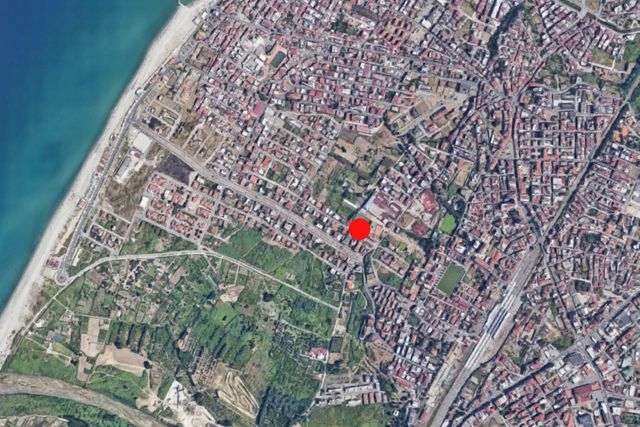 Locali deposito in vendita