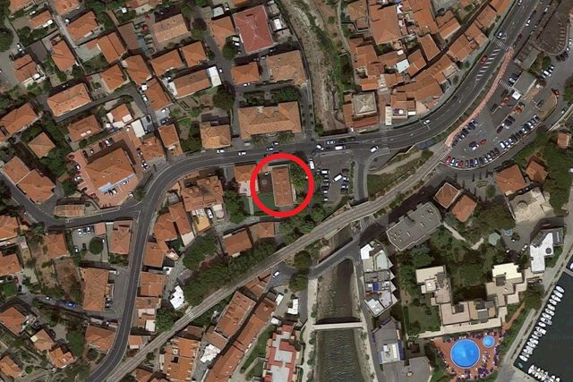 Negozi in vendita