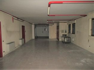 Capannoni artigianali in vendita