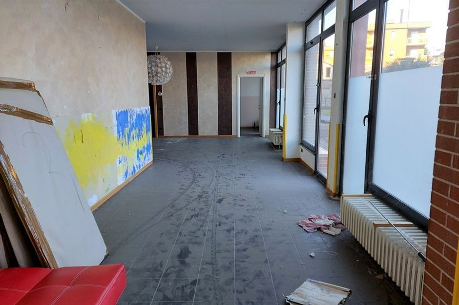 #13308 Laboratorio piano terra in condominio residenziale in vendita - foto 4