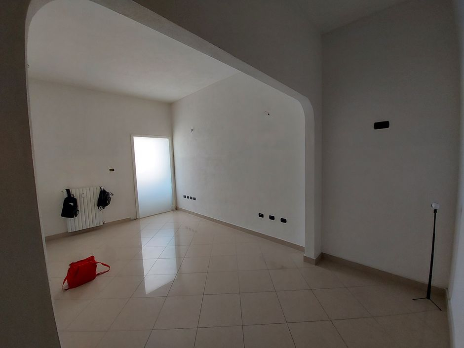 #13355 Appartamento uso ufficio in zona centrale in vendita - foto 1
