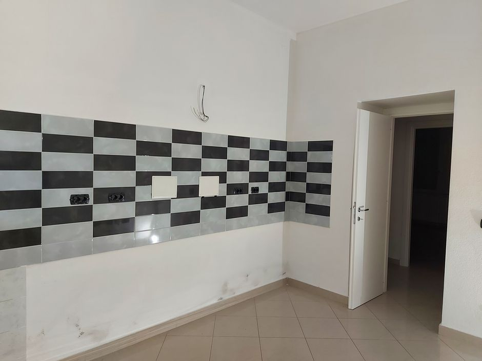 #13355 Appartamento uso ufficio in zona centrale in vendita - foto 8