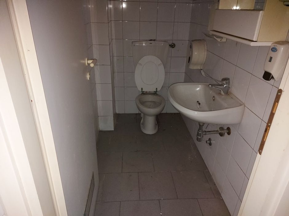 #13379 Negozio con resede interno in vendita - foto 10