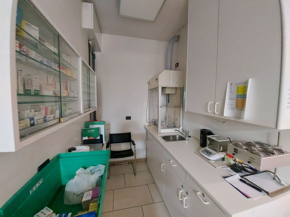 #13434 Locale commerciale con pertinenze in vendita - foto 10